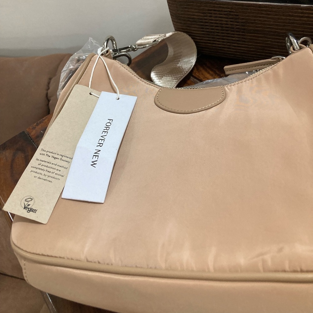 Forever New Bag - Picture 3 of 3